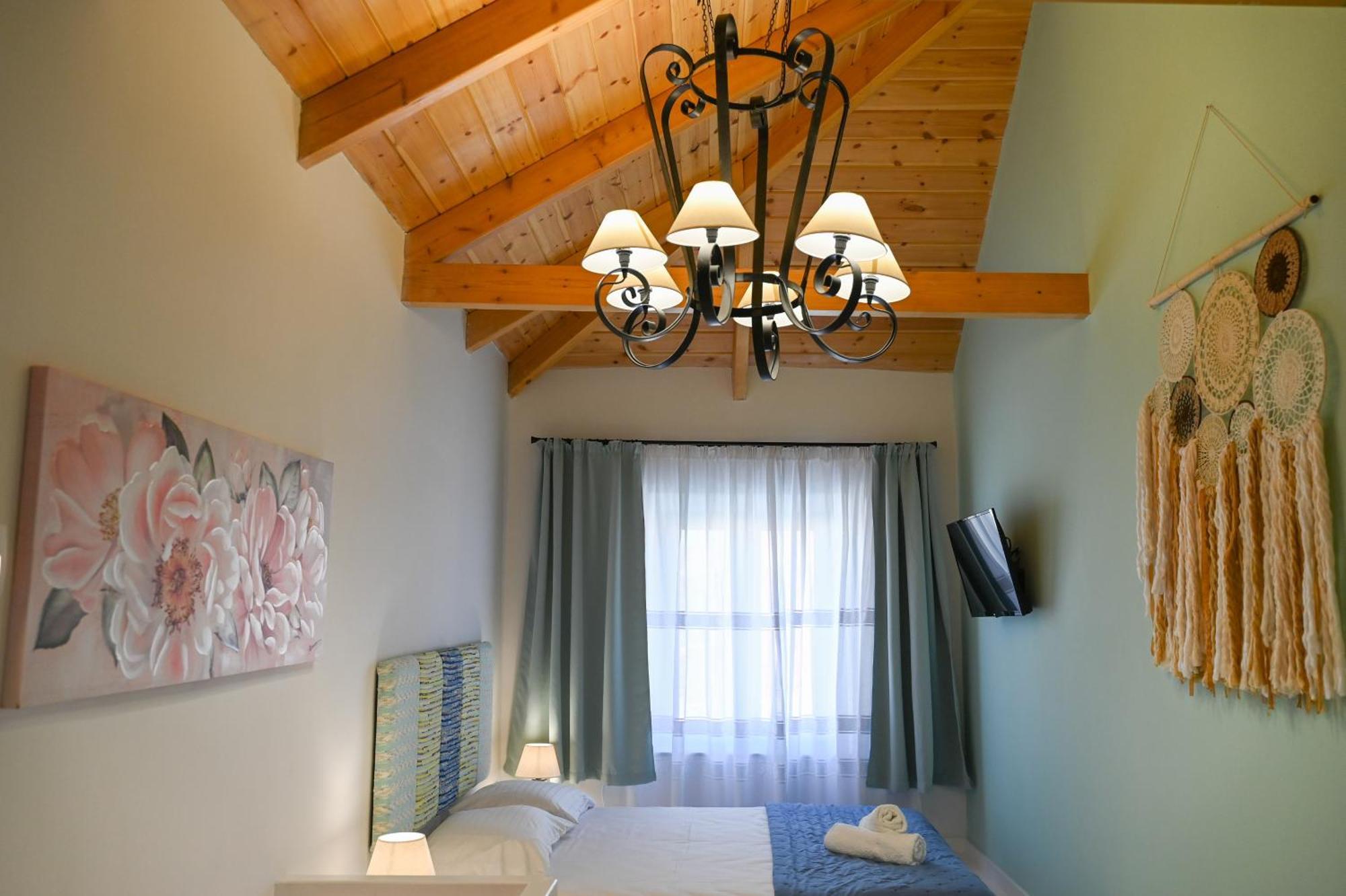 Villa Traditional